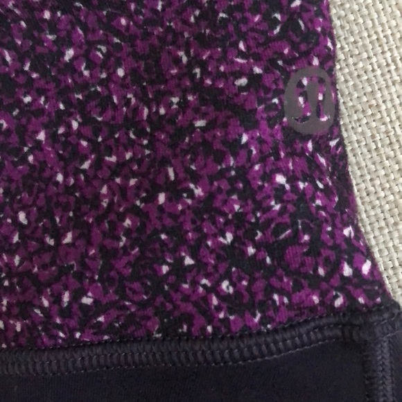 Lululemon Wunder Under Crop III (Reversible) - Picture 13 of 15